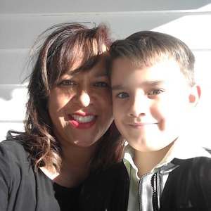 Meet your Posher, Yvette